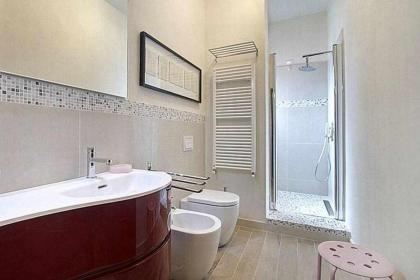 Frati Bigi With Two Bedrooms And Parking - image 29