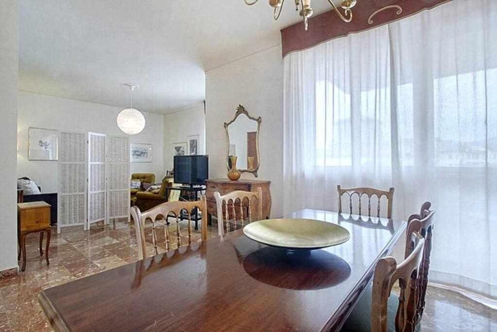 Frati Bigi With Two Bedrooms And Parking - image 5