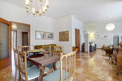 Frati Bigi With Two Bedrooms And Parking - image 6
