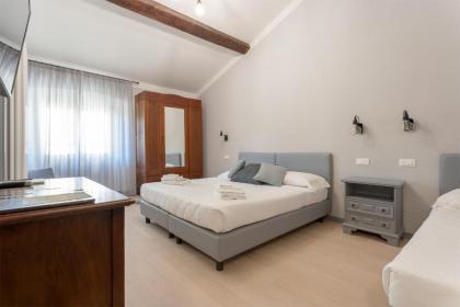 Santo Spirito Venti - image 2
