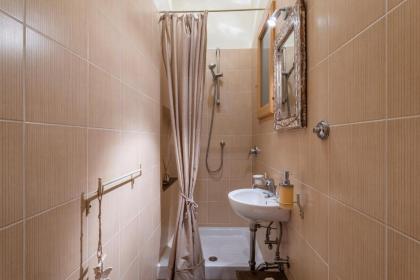 The Painters house in Santa Croce - image 18