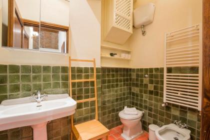Ognissanti apartment - image 4
