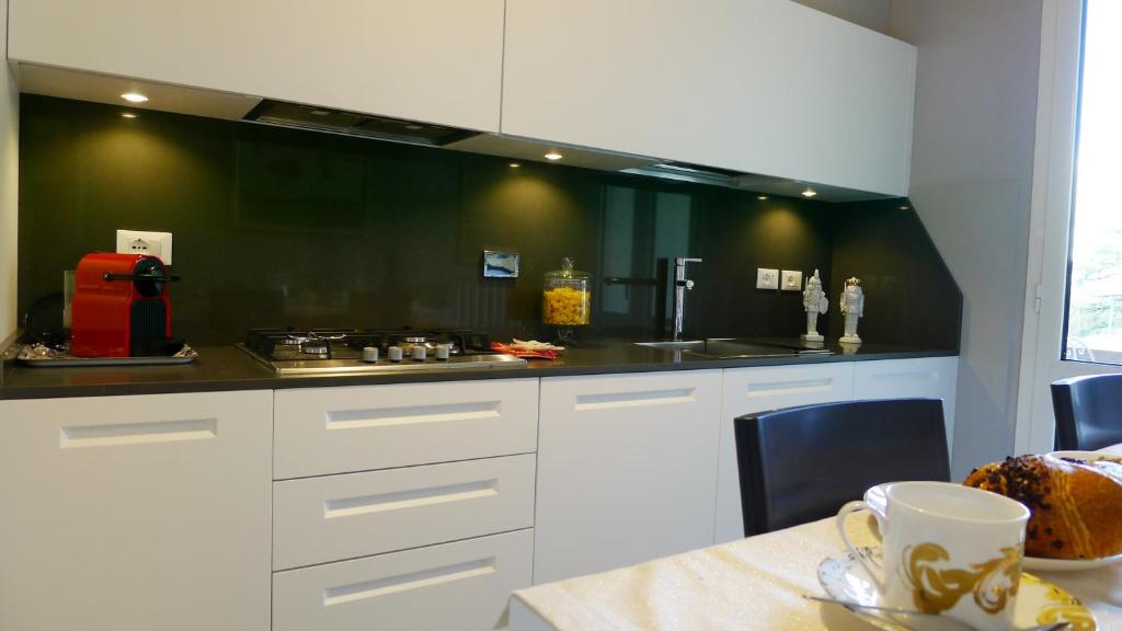 Prati Charming Apartment - image 4