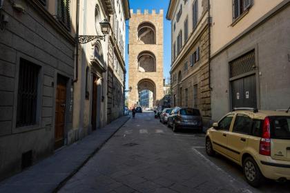 Apartments Florence San Niccolò View - image 15
