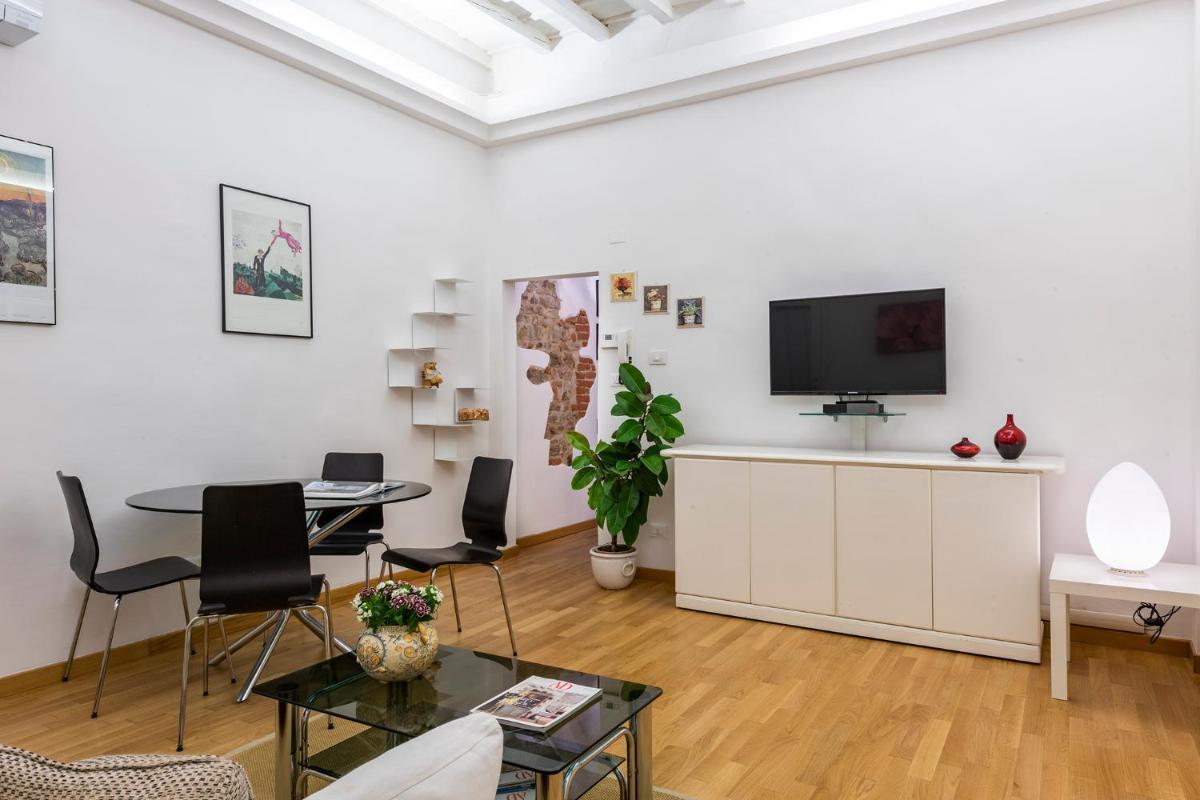 Apartments Florence Charming Santo Spirito - main image
