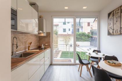 Le stanze di Carla! Bagno privato cucina in comune - image 8
