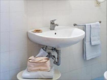 Hotel Fiorita - image 4