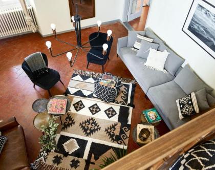 Great Location Just Infront of Pitti Palace - image 17