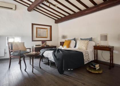 Very Special+Views in Front of Pitti Palace&Garden - image 2