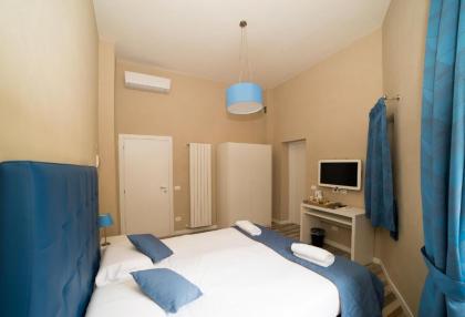 D'HOME FLORENCE - image 13