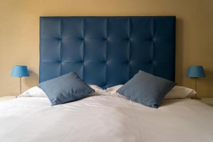 D'HOME FLORENCE - image 14