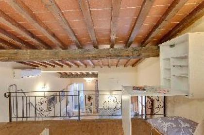 MONNA LISA APARTMENT - image 10
