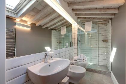 Mamo Florence - Mattonaia Apartment - image 13