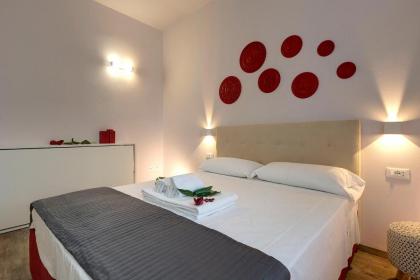 Mamo Florence - Dante & Virgilio Apartments - image 20