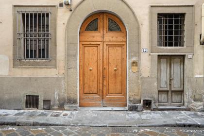Florence Oltrarno Duplex Apartment - image 9