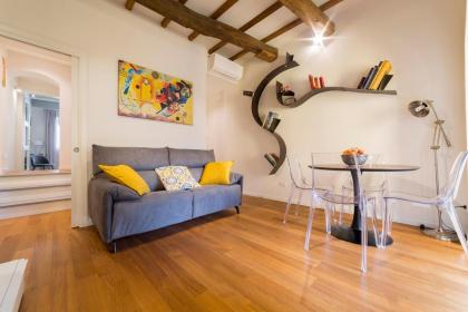 San Niccolò hidden gem suite - image 4