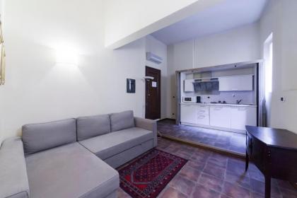San Firenze Apartment - image 2
