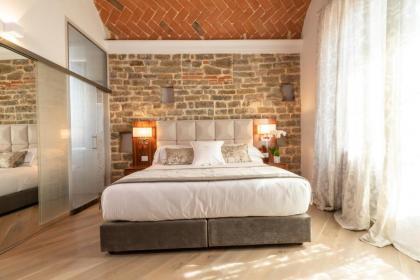 Donati Luxury Tower Suites - image 11