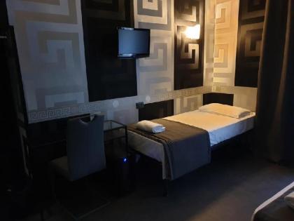 Hotel Deco - image 15