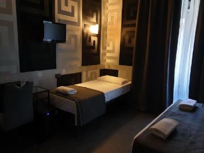 Hotel Deco - image 3