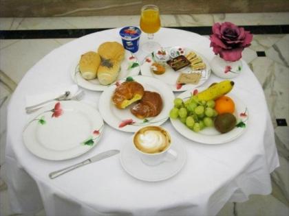 Hotel Deco - image 5