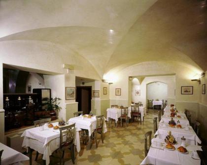 Hotel Deco - image 6
