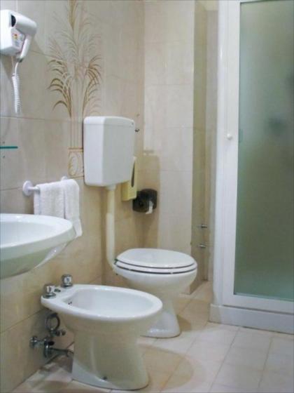Hotel Deco - image 7