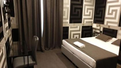 Hotel Deco - image 9