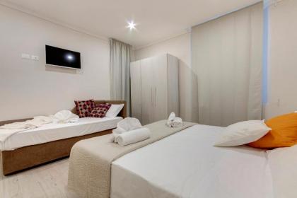 Mamo Florence - Opera - Sinfonia - Minuetto - Melody Apartments - image 11