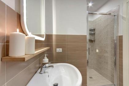 Mamo Florence - Opera - Sinfonia - Minuetto - Melody Apartments - image 7