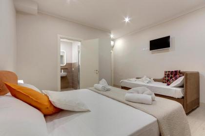 Mamo Florence - Opera - Sinfonia - Minuetto - Melody Apartments - image 9