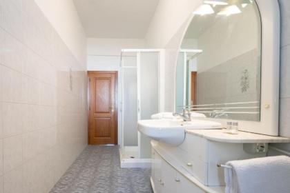 Novoli 4 bedrooms - image 17