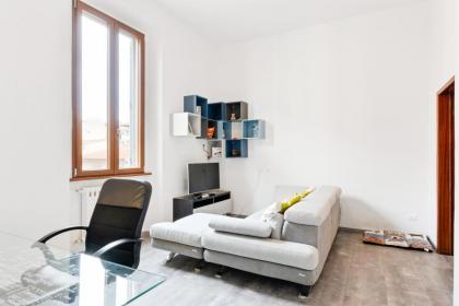 Piazza Alberti Apartment with Terrace - image 12