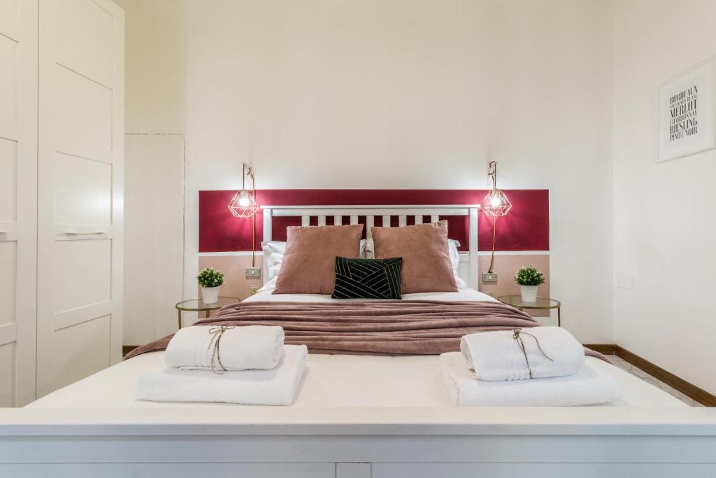 Wine Apartments Florence Sangiovese - main image