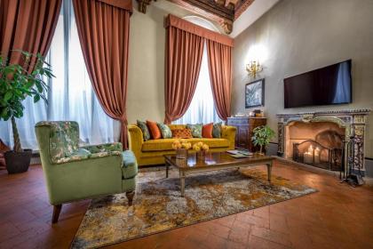 Palazzo Bianca Cappello Residenza d'Epoca - image 14