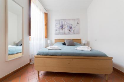 Santa Maria Novella 6 sleeps near the central station - image 13
