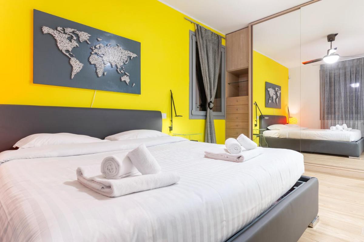 Colorful Boccaccio Apartment - main image