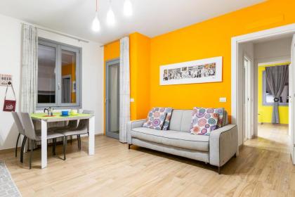 Colorful Boccaccio Apartment - image 3
