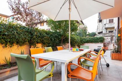 Colorful Boccaccio Apartment - image 7