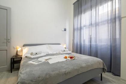 Central Station Apartment - image 8