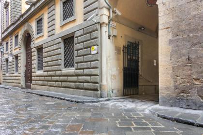 Modern Studio Flat - 3 mins from Duomo Square - image 15
