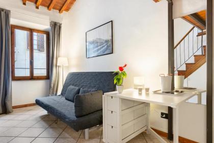 Modern Studio Flat - 3 mins from Duomo Square - image 2