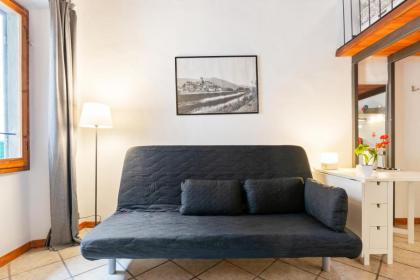 Modern Studio Flat - 3 mins from Duomo Square - image 8