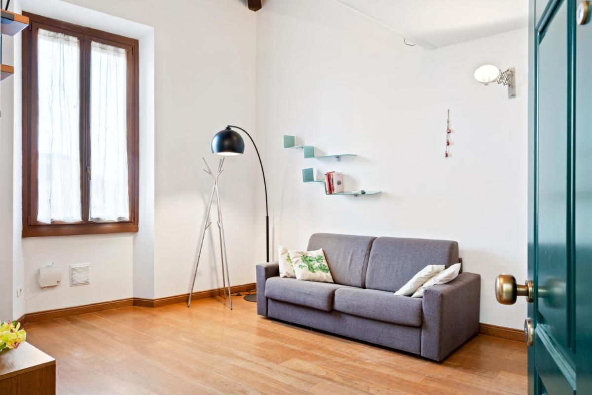 Rifredi & Dalmazia Modern Loft - image 4