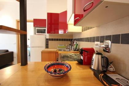 Barbadori Suite - image 11