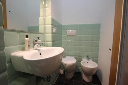 Barbadori Suite - image 24