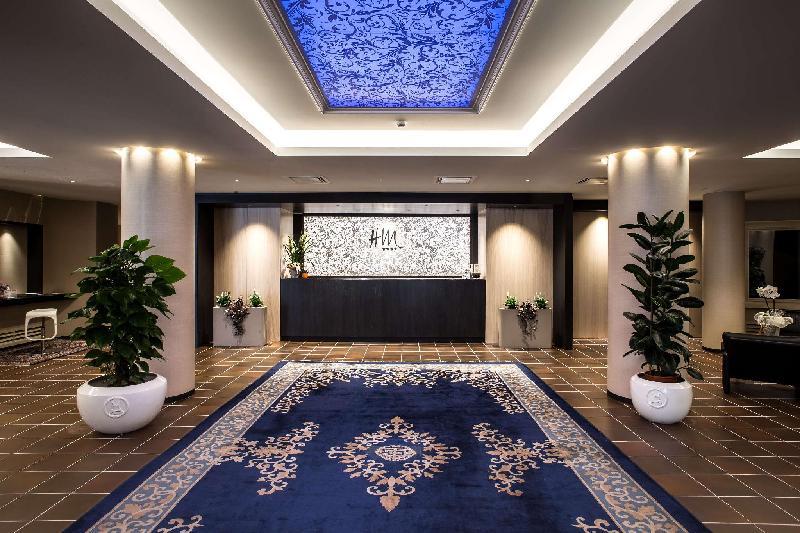 Hotel Mirage - image 2
