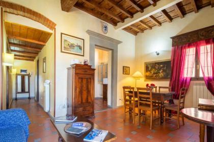 Oltrarno Apartment - image 2