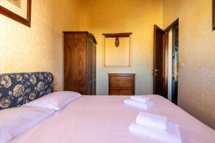 Oltrarno Apartment - image 3