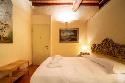 Oltrarno Apartment - image 8